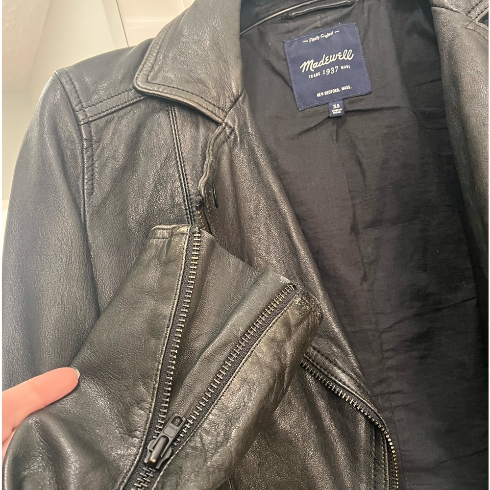 Madewell black leather cropped moto jacket. Size XS - Picture 2 of 4